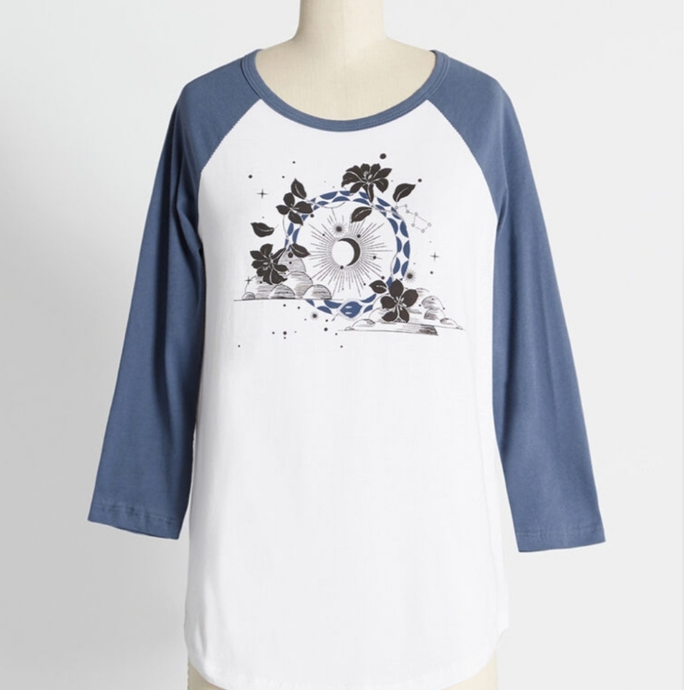 Cosmic wonder raglan tee
